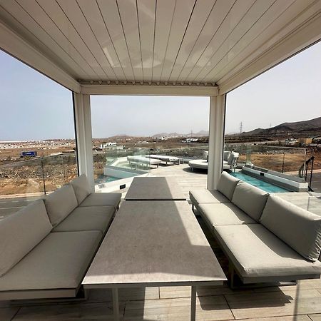 Villa Poseidon Corralejo With Private Heated Pool, Sauna And Stunning Volcano Views By Amazzzing Travel Eksteriør billede